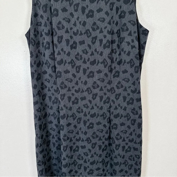 Nicole Miller Sleeveless Animal Printed  Sheath Dress - Picture 8 of 16